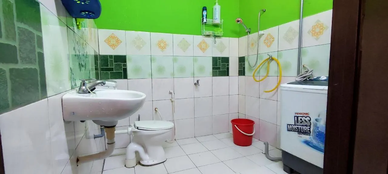 Homestay Warisan Bonda Masjid Tanah Melaka 0*, Malacca Μαλαισία